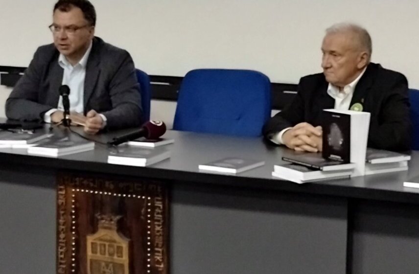 Na Medicinskom fakultetu u Kragujevcu održana tribina na kojoj su izneti brojni naučno neutemeljeni stavovi 1