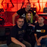 Rok Apoteka objavila svoj prvi album 1