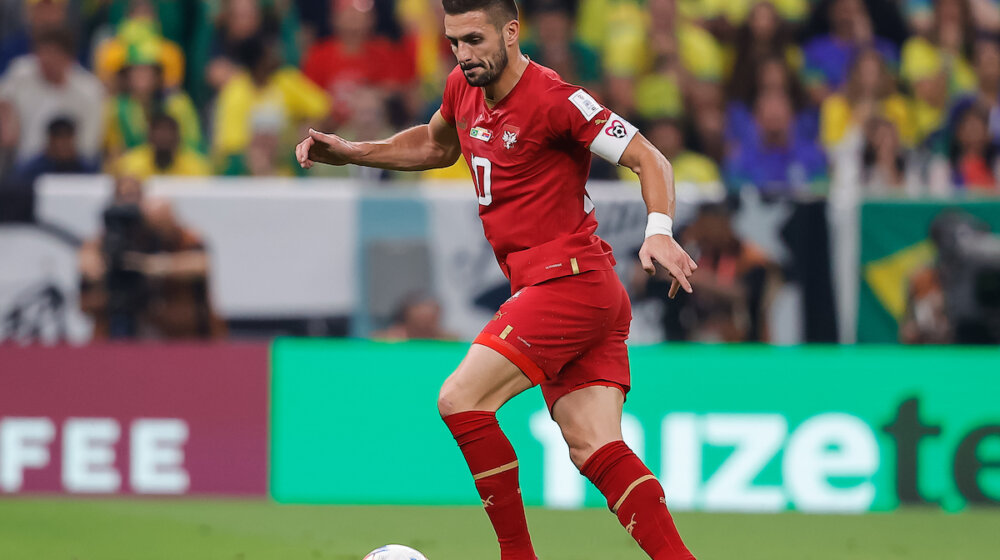 (UŽIVO) Srbija - Švajcarska: Piksi odlučio da Vlahović i Mitrović počnu od prvog minuta, da li će Brazil odigrati ozbiljno protiv Kameruna? 16