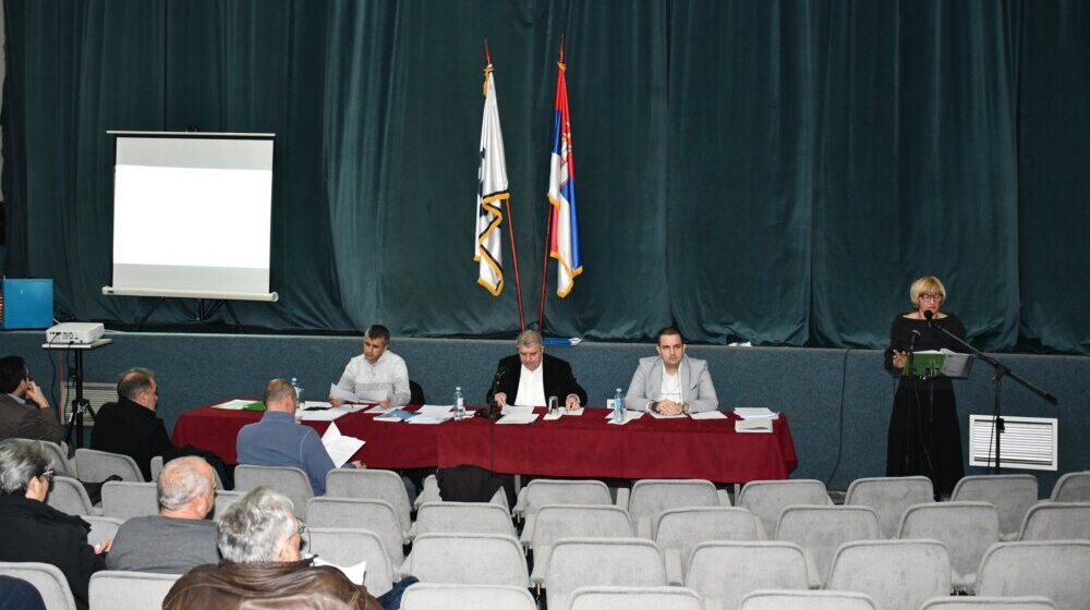 Većinom glasova odbornici lokalne Skupštine u Negotinu usvojili budžet za 2023. godinu 1