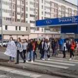 Protest građana u Kragujevcu na mestu nesreće gde je povređena devojčica 6