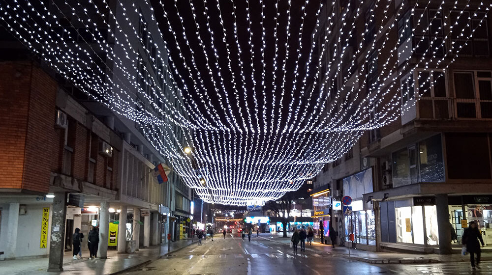 Koliko će novogodišnja rasveta povećati potrošnju električne energije u Užicu 1