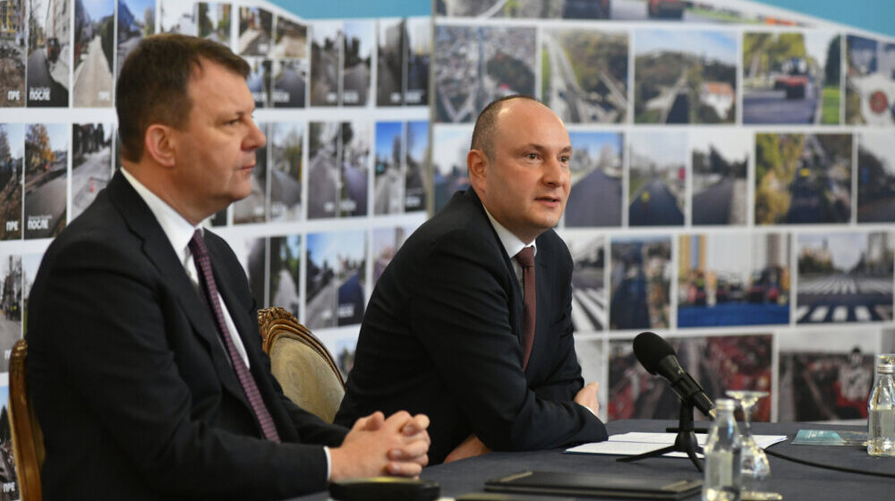 Gradonačelnik Novog Sada: Asfaltiranje Bulevara oslobođenja u drugoj polovini jula 2023. 1