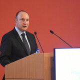 Gradonačelnik Đurić u Novom Sadu uručio ugovore za samozapošljavanje: Svakom novom preduzetniku 400.000 dinara 10