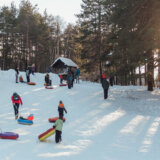 Valjevo: Besplatno zimovanje za učenike sa izuzetnim postignućima 9