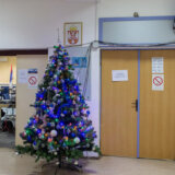 Novogodišnja poklon čestitka od 10.000 dinara za decu zaposlenih u organima grada Valjeva 8