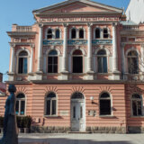 Od radija i novine, preko Muzeja fantastike do Gradske kuće: Ruinirano zdanje na Desankinom vencu u Valjevu 10