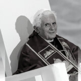 Sahranjen papa Benedikt XVI: “Neka tvoja radost bude potpuna dok slušaš njegov glas, sada i zauvek“ 3