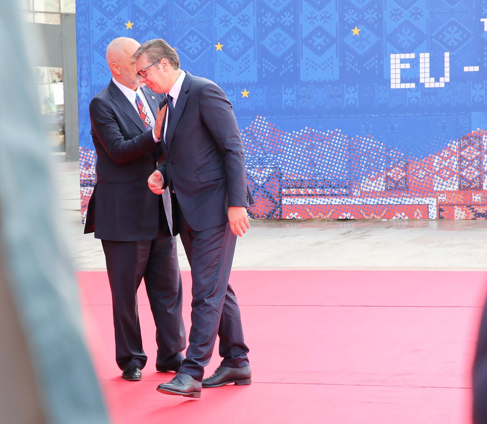 Ramino klečanje i Vučićeva (samo)izolacija: Šta se dešavalo iza kulisa samita EU - Zapadni Balkan u Tirani 3