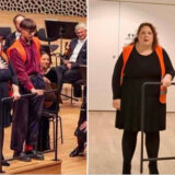 "To se nisu nadali": Aktivisti se zalepili za dirigentov podijum, a nisu znali da može da se pomera 4