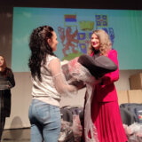 Roditeljima u Leskovcu podeljeno 200 auto-sedišta za bebe 2