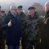 Ministar Vučević obišao jedinice Vojske Srbije u garnizonu Raška 9