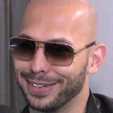 Endru Tejtu određeno 30 dana pritvora zbog trgovine ljudima i silovanja 10