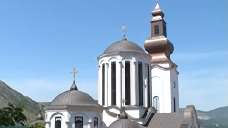 Devastirana pravoslavna crkva u Mostaru 1