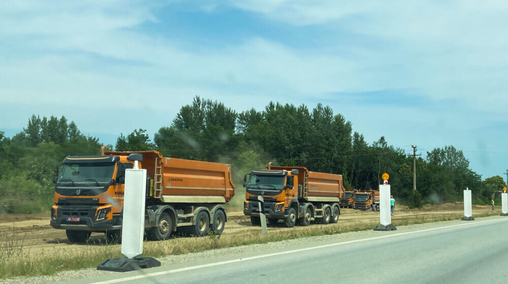 Kredit od 16 milijardi dinara za finansiranje projekta izgradnje brze saobraćajnice od Požarevca do Golupca 1