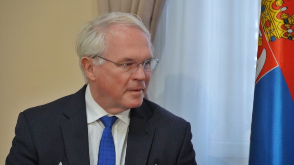 Ambasador Kristofer Hil: Srbija da uvede sankcije Rusiji, zlu se treba suprotstaviti 16