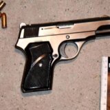 Uz pretnju pištoljem iz kazina u Nišu odneo skoro pola miliona dinara 11