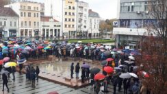 Protest prosvetnih radnika u Nišu: Potrebne su ozbiljne kazne za nasilne učenike i za neodgovorne roditelje 4