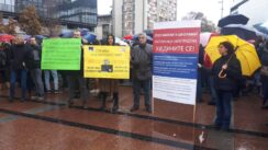 Protest prosvetnih radnika u Nišu: Potrebne su ozbiljne kazne za nasilne učenike i za neodgovorne roditelje 2