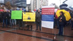 foto, protest provestnih radnika 2, foto biljana ljubisavljevic Protest prosvetnih radnika u Nišu: Potrebne su ozbiljne kazne za nasilne učenike i za neodgovorne roditelje 2