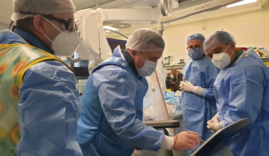 "Lečiće nas oni sa večernjim kursom i kupljenom diplomom": Srbija ostaje bez lekara, a Ministarstvo se hvali njihovim povratkom 7