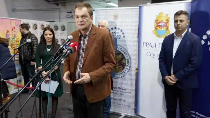 Goranu Petroviću "Beskrajni plavi krug" 1