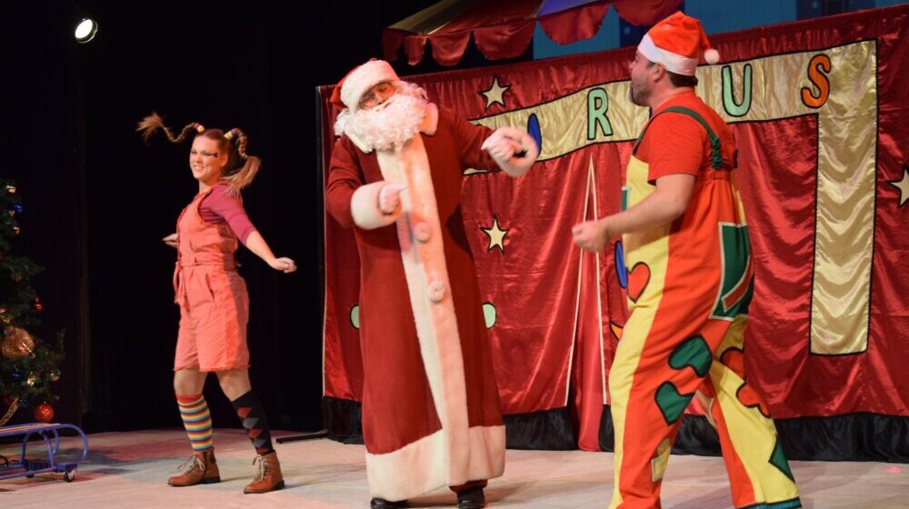 Negotin: Novogodišnji koncerti i pozorišna predstava u pretpraznične dane 1