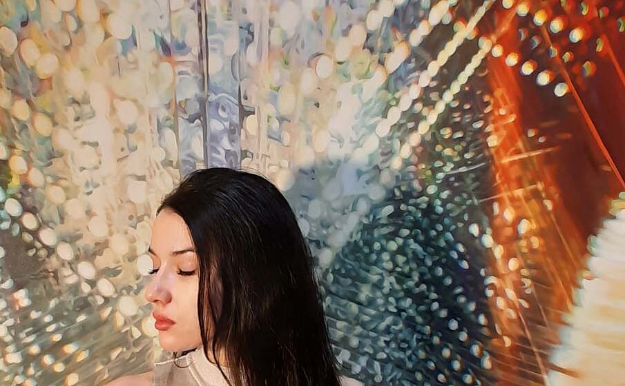 "Eho komora" Anje Tončić u X Vitaminu 1 "Eho komora" Anje Tončić u X Vitaminu 1