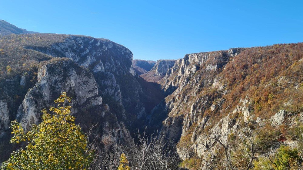 "Nije opasno za posetioce, ali je zbog poskoka neophodna oprema": Priča o Lazarevom kanjonu, dragulju istočne Srbije (FOTO) 1