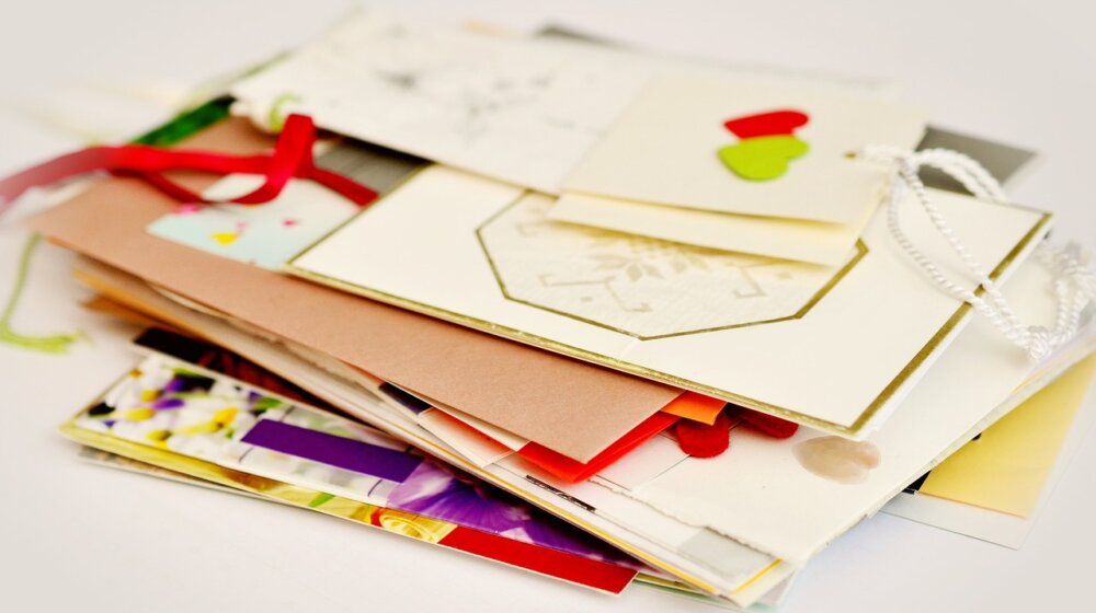 Novogodišnja e-čestitka od 70.000 dinara i druge đakonije: Kako su država i opštine troškarile za praznike? 1