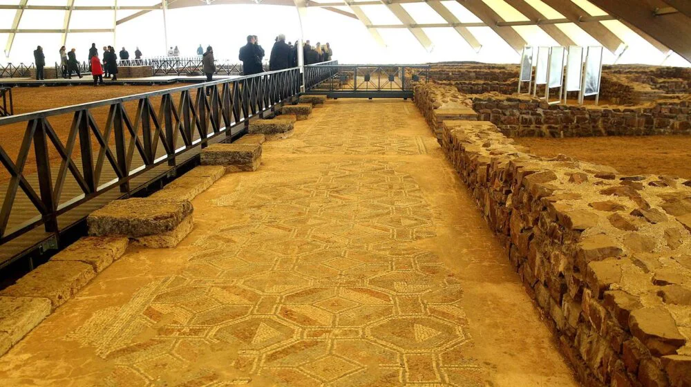 Narodni muzej daje preko dva miliona dinara za usluge obezbeđenja arheološkog nalazišta “Medijana” 1