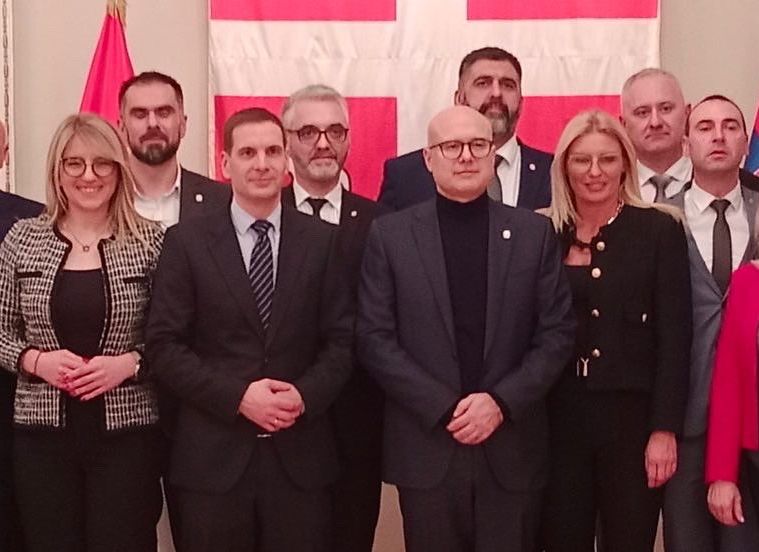 Miloš Jovanović bio u poseti Milošu Vučeviću 1