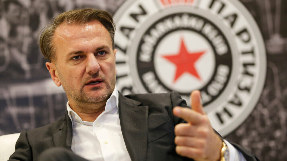 Predsednik SD Partizan oglasio se povodom uvredljivih poruka navijača: Naivan pokušaj, neće im proći 1