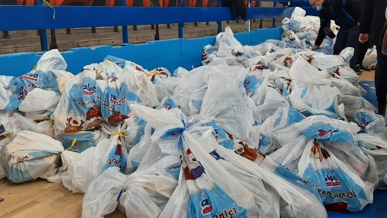 Paketići za zrenjaninske mališane stižu motorima 1