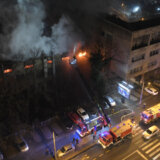Ogroman požar u Bulevaru despota Stefana u napuštenoj fabrici "Sutjeska" (VIDEO) 5