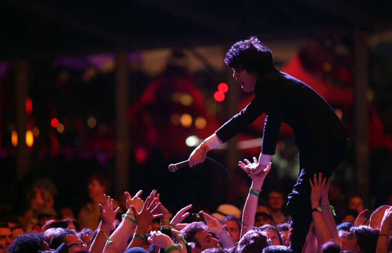 Rokenrol je jedina nada za čovečanstvo protiv digitalne ere 2 Rokenrol je jedina nada za čovečanstvo protiv digitalne ere 2