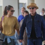 "Stanje mu je sve lošije": Porodica se ne odvaja od Brusa Vilisa 6