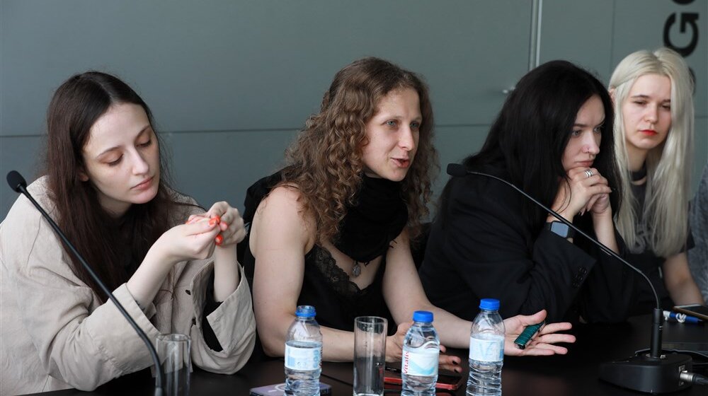 Članovi „Pusi Rajota“ uhapšeni u Dohi uoči finalne utakmice Svetskog prvenstva 1