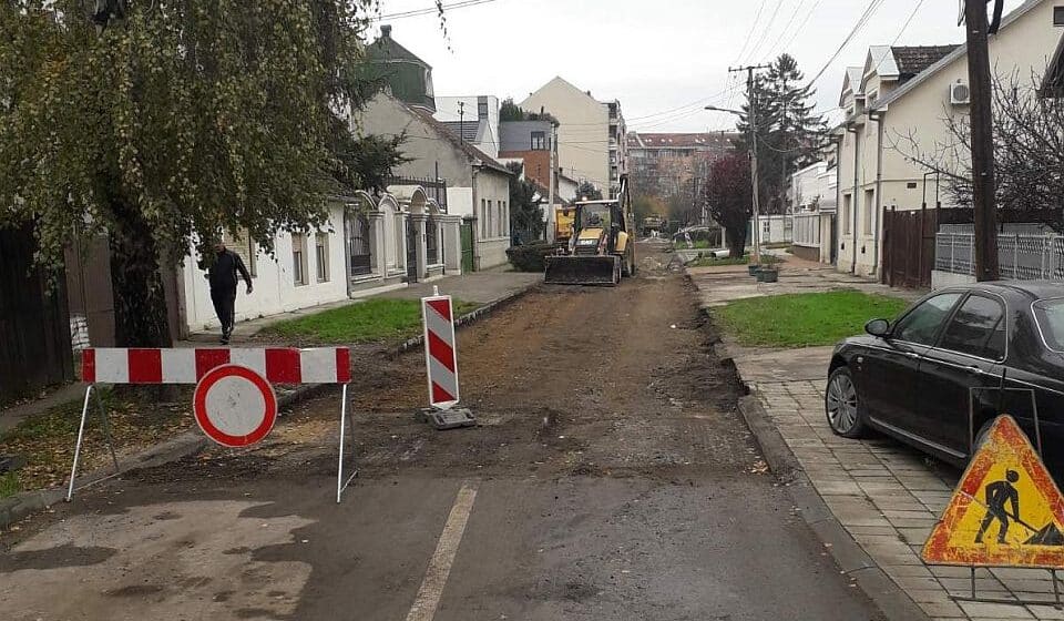 Ulica Marka Oreškovića u Sremskoj Kamenici prohodna za saobraćaj, radovi u Šumadijskoj ulici 1