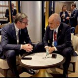Vučićevi sastanci uoči zvaničnog dela samita EU-ZB u Tirani: Razgovor sa Lajen, Mišelom, Ramom... 6