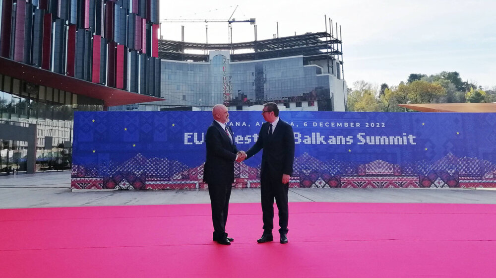 Zašto je Srbija uručila protestnu notu Albaniji? 1