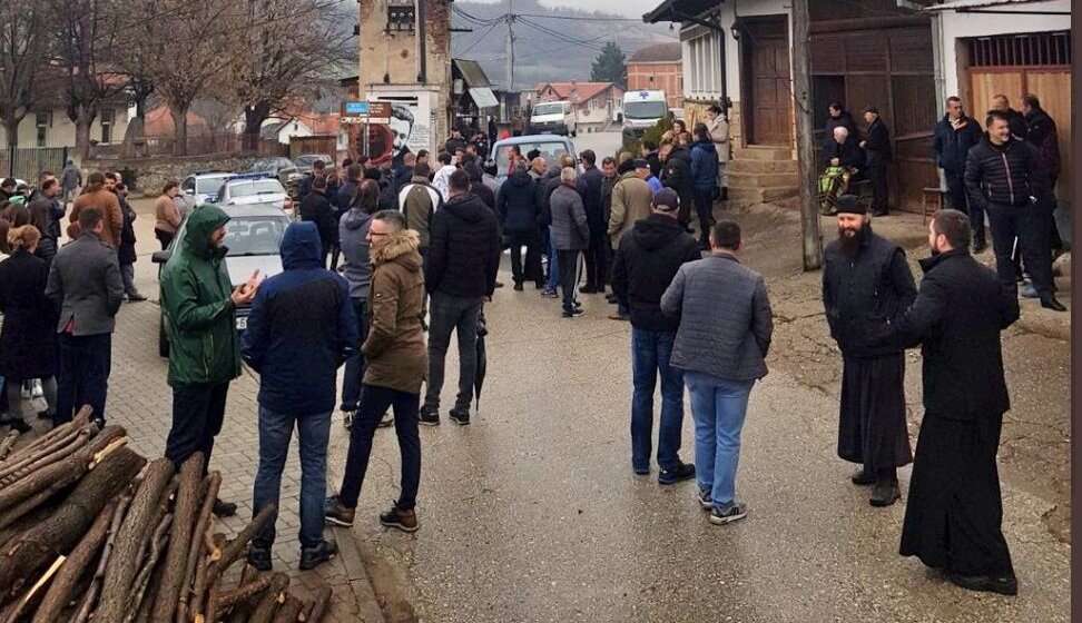 Napeta situacija u Velikoj Hoči zbog zaplene vina 1