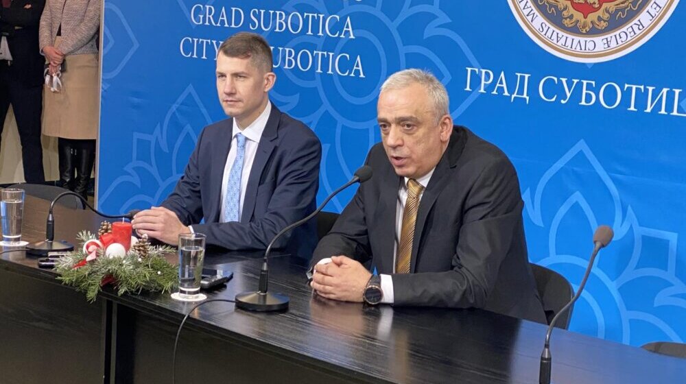"Iza nas godina velikih izazova, mnogih iskušenja i teških odluka": Gradonačelnik Subotice Stevan Bakić sumirao 2022. godinu 1