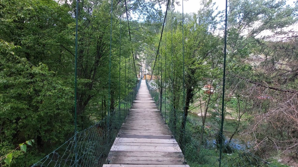 "Nije opasno za posetioce, ali je zbog poskoka neophodna oprema": Priča o Lazarevom kanjonu, dragulju istočne Srbije (FOTO) 5 "Nije opasno za posetioce, ali je zbog poskoka neophodna oprema": Priča o Lazarevom kanjonu, dragulju istočne Srbije (FOTO) 5