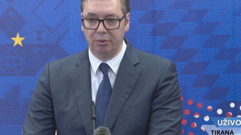 Predsednik Vučić obratio se iz Tirane i ponovio da Srbija neće uvoditi sankcije Rusiji 1