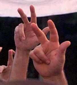 Kako će Vučić za kratko vreme preobratiti birače od "ne damo Kosovo" do njegovog članstva u UN? 2