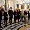Predsednik države u 21. veku ide u crkvu da se pomoli pred važan put: Da li je Vučić doživeo versko otkrovenje? 12