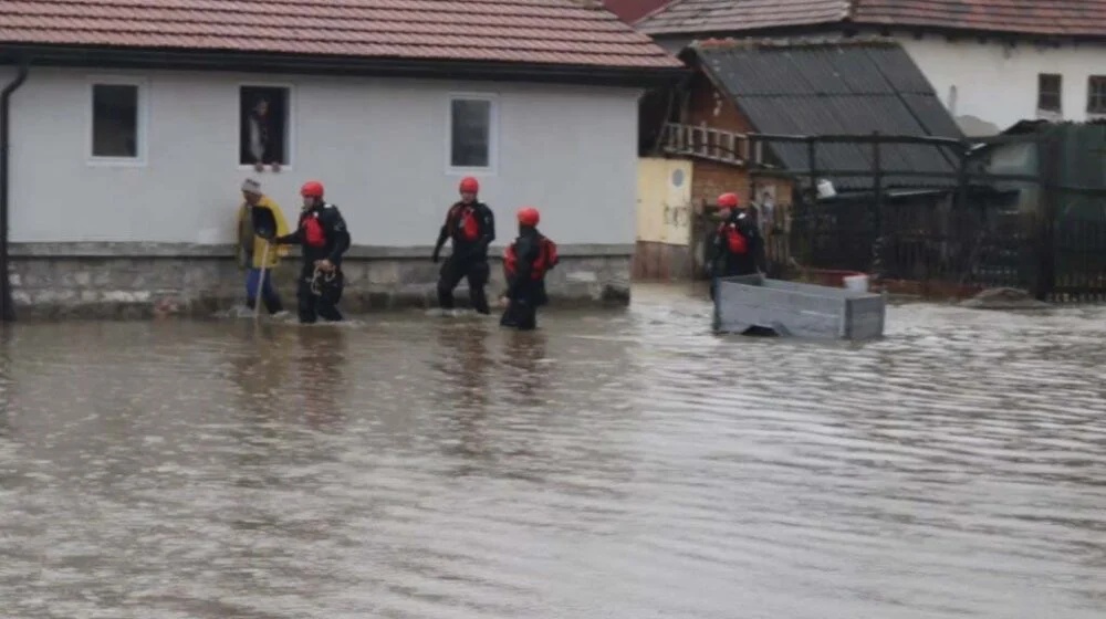 Vanredna situacija u Vrnjačkoj Banji zbog poplava 1