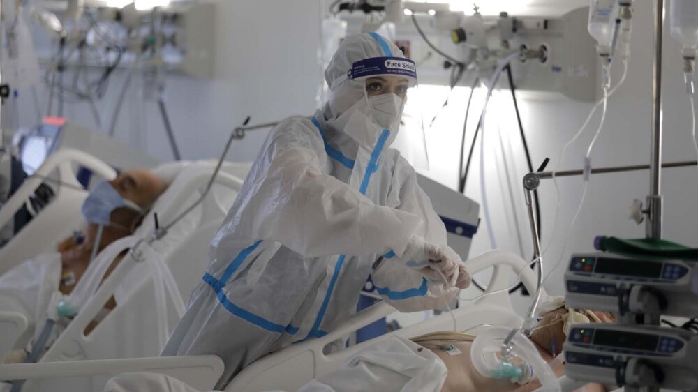 Šta je sa lekarima nakon "kovid fronta": Dok oni mole, država ćuti, a mi bez kovida uživamo u proleću 2