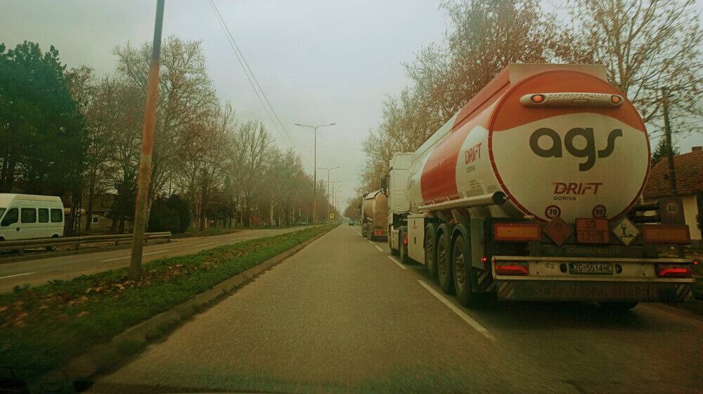 Komandant Vatrogasne brigade Pančevo: Nema opasnosti nakon curenja amonijaka 1